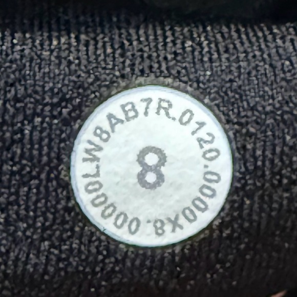 Lululemon Pace Rival Mid-Rise Black
Skirt, Size 8 - Picture 9 of 13